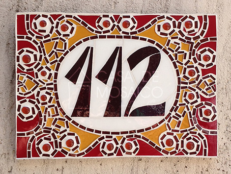 Número em mosaico para residência (30×20 cm)