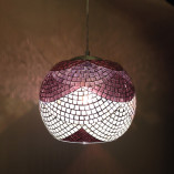 Luminária de mosaico Bambolê – tons de vinho